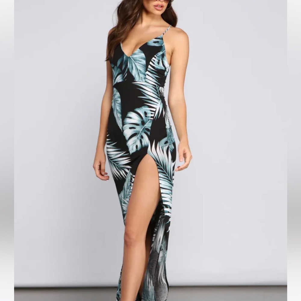 Windsor Black and Blue Leaf Print Maxi Dress